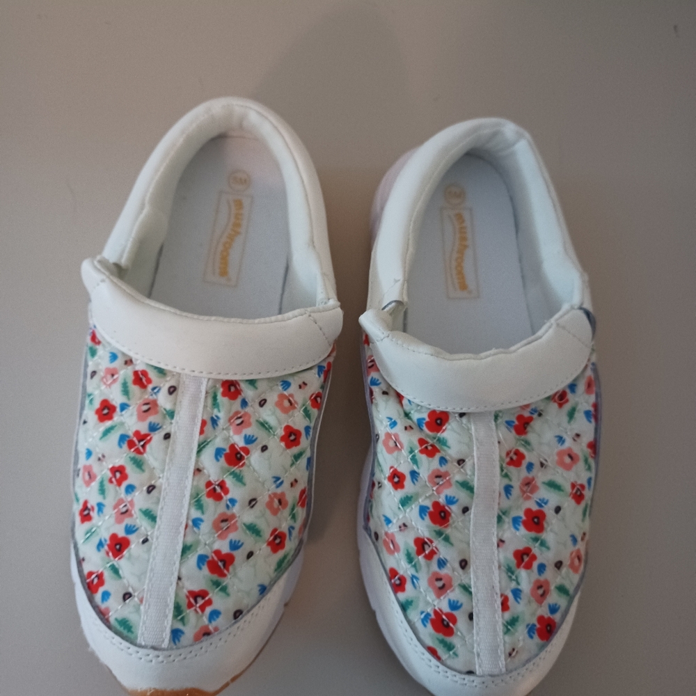 Women's Shoes